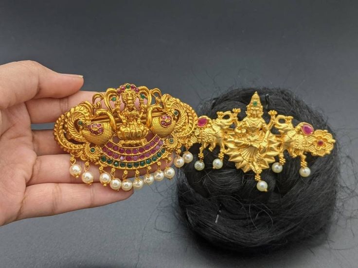 Lakshmi Ruby Indian hairclip/Matt look big hair clip